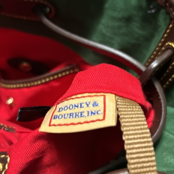 D&B purse in wonderful condition. - Picture 11 of 13